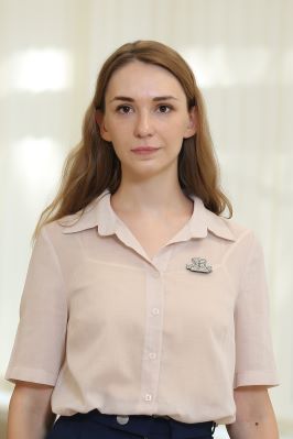 Полякова Евгения Сергеевна.